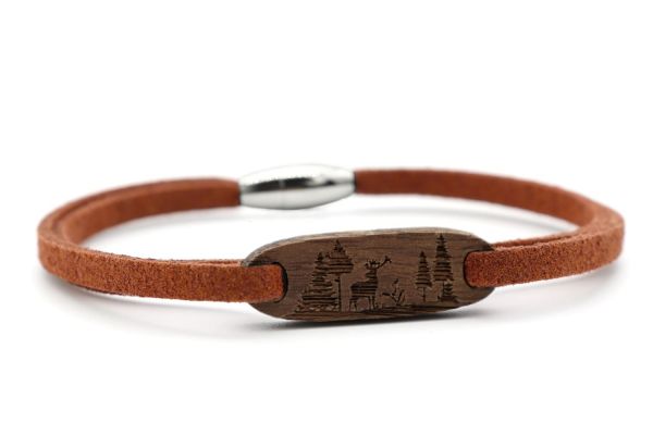 Armband Nuss Gravur Hirsch