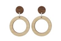 Individuelle Holzohrringe Bettina Individuelle Holzohrringe Bettina