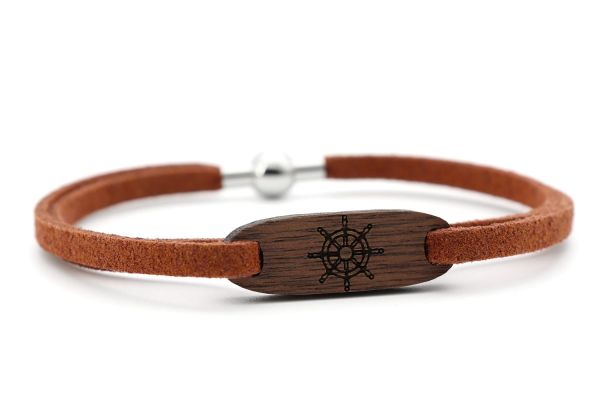 Armband Nuss Gravur Schiffssteuerrad