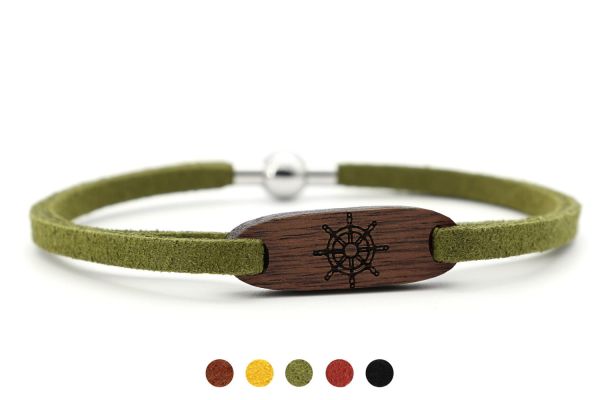 Armband Nuss Gravur Schiffssteuerrad