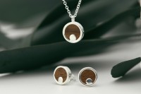 Moonshine Schmuckset Nussbaum Holz 925 Silber Moonshine Schmuckset Nussbaum Holz 925 Silber